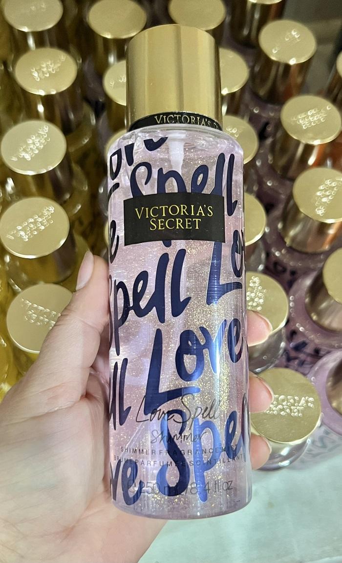 Парфюмированный спрей мист для тела Victoria Secret Love Spell Shimmer 250 мл